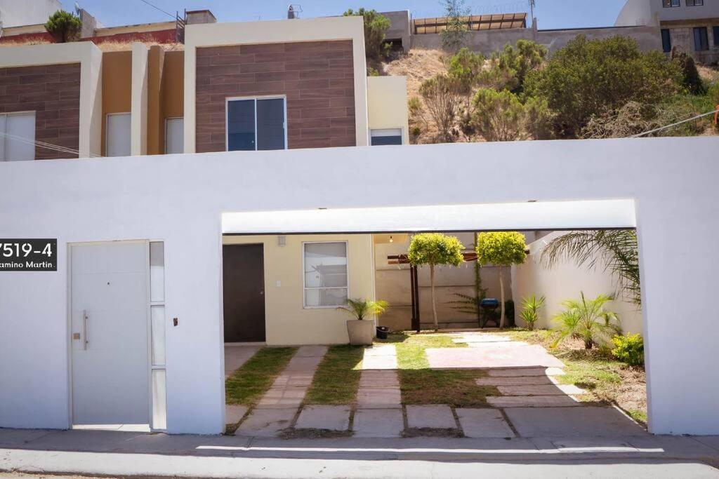 Agradable Casa Madeira Rosarito Tijuana